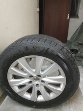 Autoreifen mit Felgen